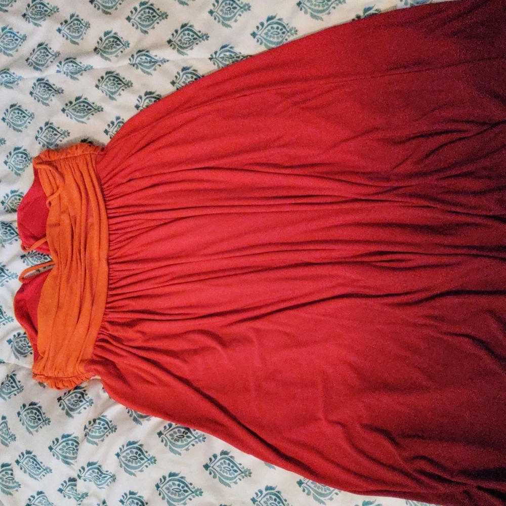 Dress - Picture 8 of 10
